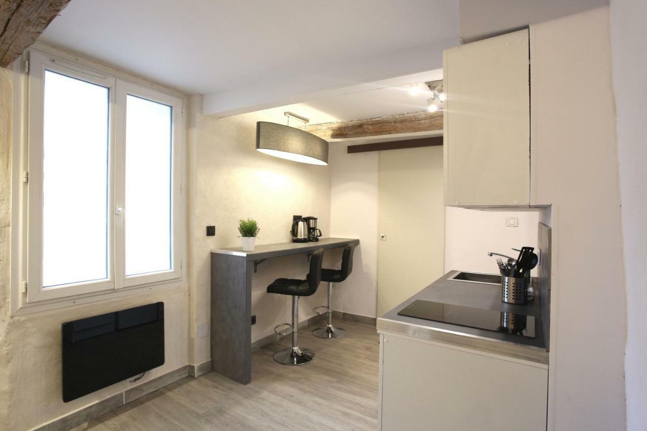Gregbnb - T2 Ancien Et Moderne - Parking Inclus - 15Min Gare Toulon Eksteriør bilde