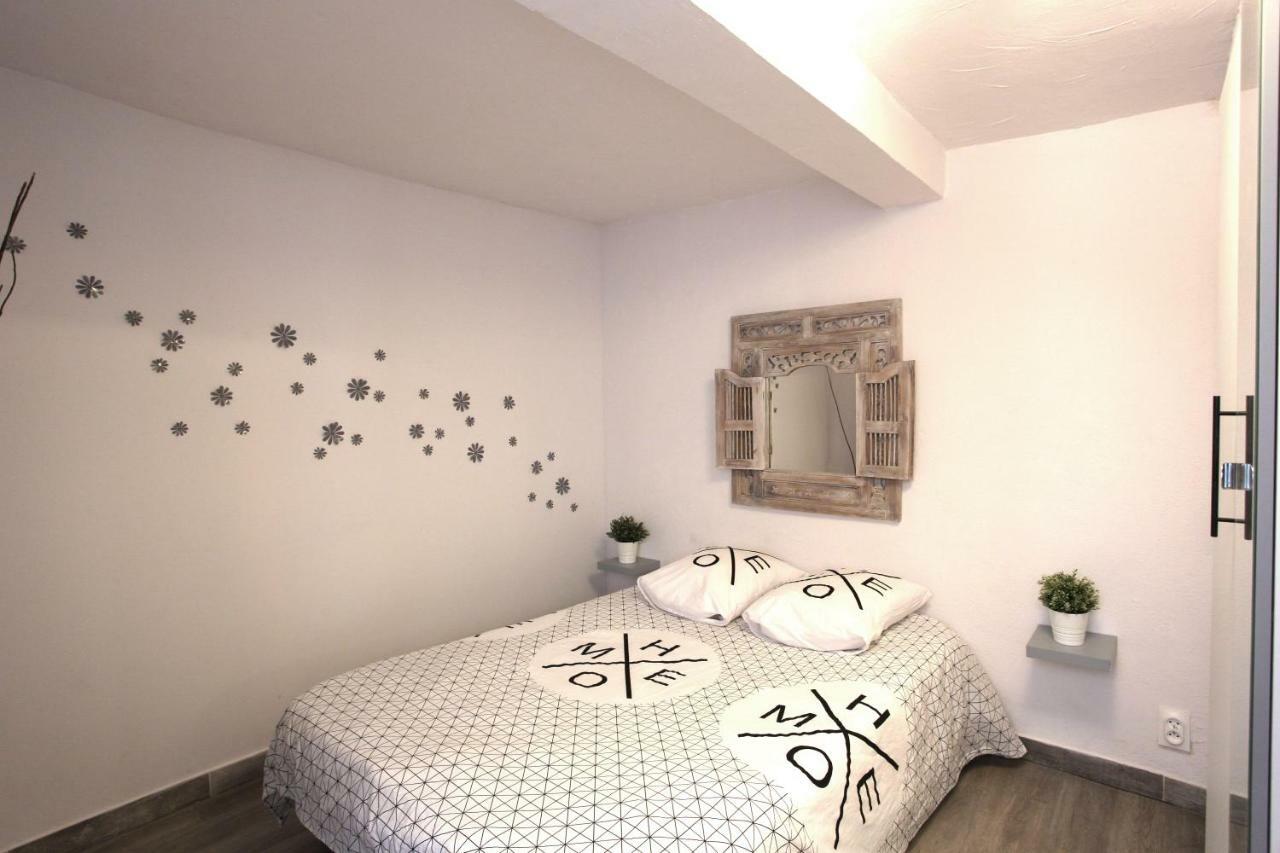 Gregbnb - T2 Ancien Et Moderne - Parking Inclus - 15Min Gare Toulon Eksteriør bilde